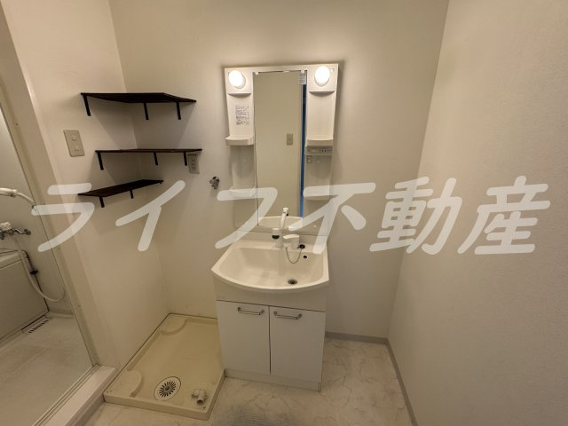 ルネシャレードの独立洗面台|独立洗面台で身支度をすべて済ませてしまいましょう