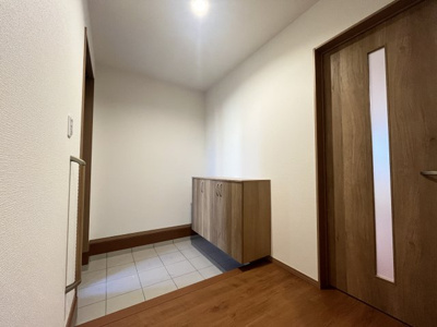 【玄関】 | ワイウッドコート久喜市青葉第7期　新築住宅