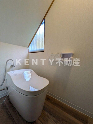 【トイレ】 | 品川区荏原1丁目3番18号戸建て | トイレです