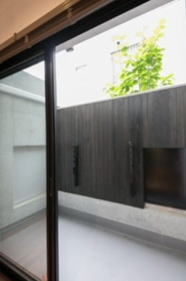 【バルコニー】 | 可染館