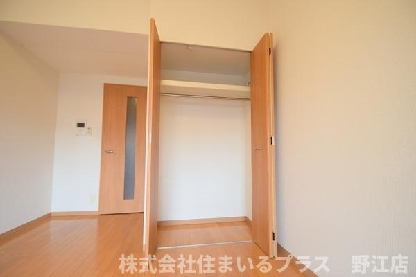 エス・キュート城東中央の収納