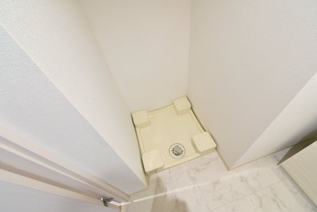 THE RESIDENCE Nの設備|室内洗濯パン