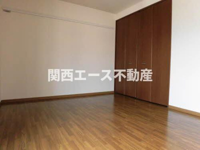 【寝室】 | ライジングサン