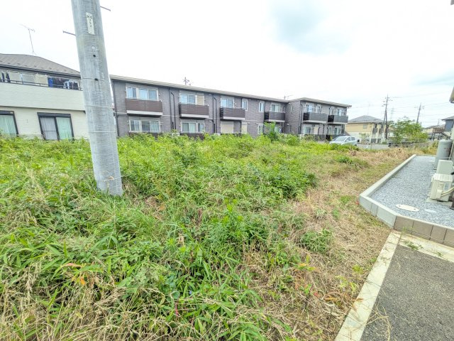 取手市駒場　5期　売地　2号地の前面道路含む現地写真