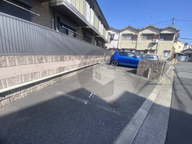 ボーナコムの駐車場