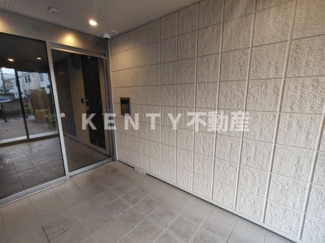 【エントランス】 | 建物の内部です