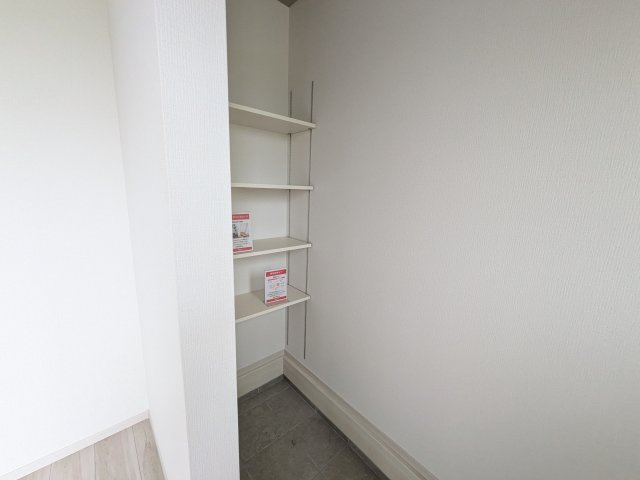 つくばみらい市谷井田　10期　新築戸建ての玄関