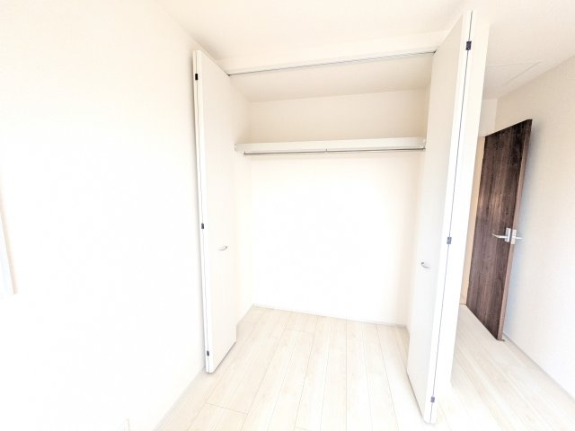 第1　常総市収納谷　新築戸建て　1号棟の収納