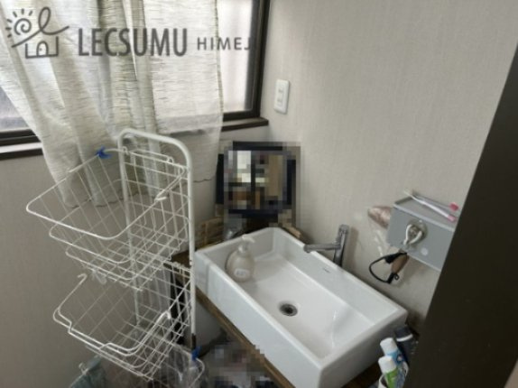 姫路市飾磨区英賀宮町2丁目/中古戸建の洗面所