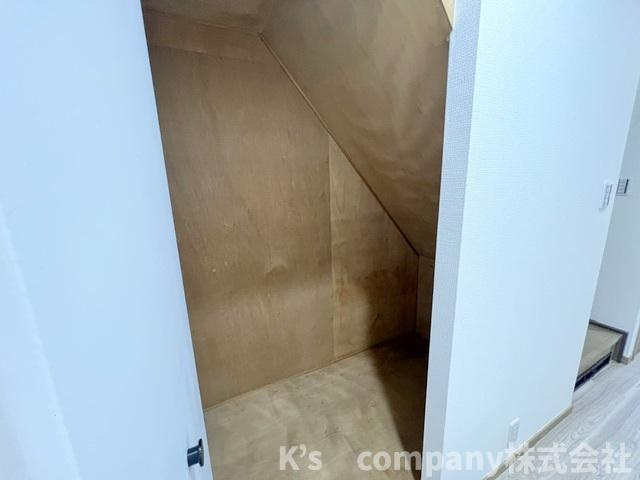 ◎高座郡寒川町倉見　中古戸建のその他|階段下収納◇デッドスペースせずに収納に☆