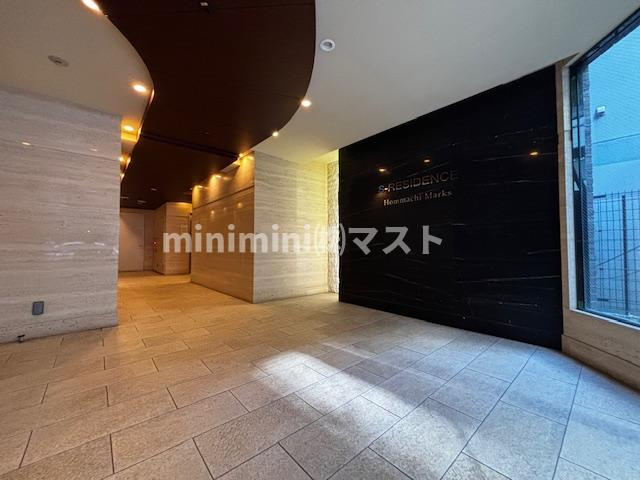 大阪市中央区徳井町２丁目の賃貸マンションのロビー