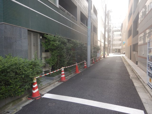 リヴシティ中央区築地のその他|前面道路