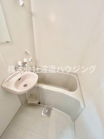 メゾン・ドュミールの浴室