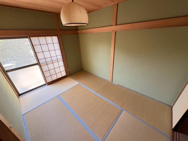 富雄北1丁目貸家の和室