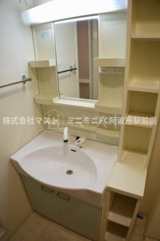 シエロ南堀江の洗面所