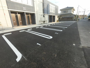 【駐車場】
