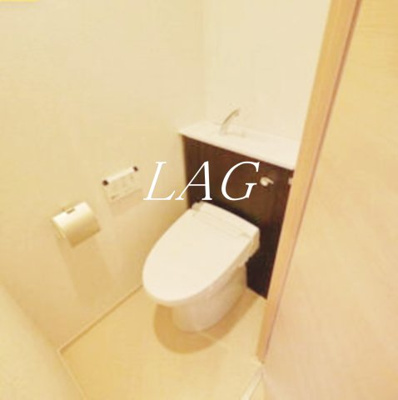 【トイレ】 | ナディエージダ | トイレです。