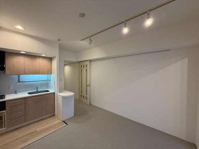 パークノヴァ神宮前