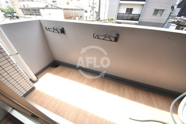ララプレイス大阪新町ヴェレのバルコニー|ララプレイス大阪新町ヴェレ　バルコニー
