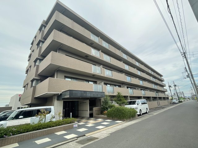 アルファスマートレインボー通り