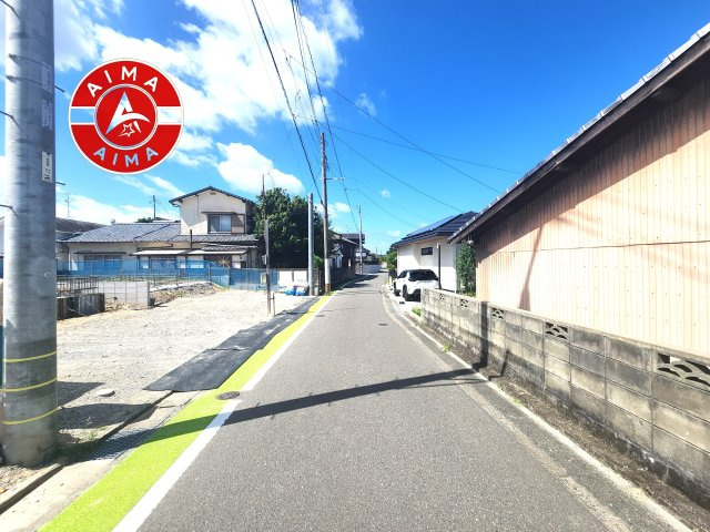 福津市西福間1丁目第6-2棟（2号棟）の外観|前面道路含む現地の写真です。