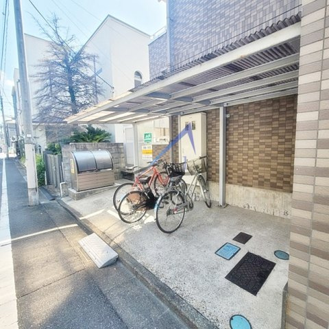 サンヴァレー南雪谷のその他共用部分|駐輪スペースです。