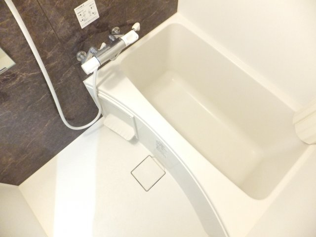 Royal Court下総中山の浴室