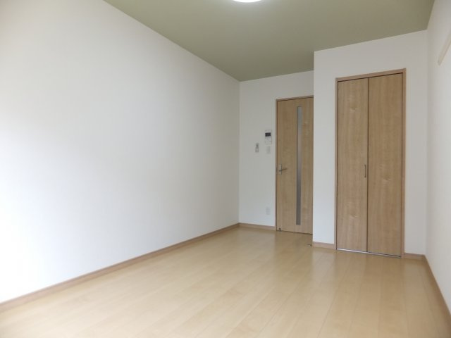 Royal Court下総中山の居間・リビング