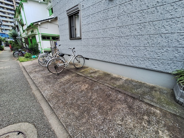 メゾン　エスポワールのその他共用部分|自転車駐輪可