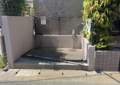 【設備】 | レサージュ南橋本弐番館 | 共有部分は、住民なら誰もが使える設備のこと。例えば駐車場やエレベーター、インターネット設備、セキュリティ設備などがあります。他にも、マンションの廊下・外部階段やエントランス・ゴミ置き場などがあります。