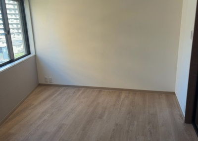 【子供部屋】 | レサージュ南橋本弐番館 | 子供が何人でも年齢によっては、受験時にしっかり壁のある個室があった方が良い場合もあります。難しい問題ですが、兄弟の人数や、性別や年齢差によって状況が異なりますので、数年後のこともしっかり考えましょう。