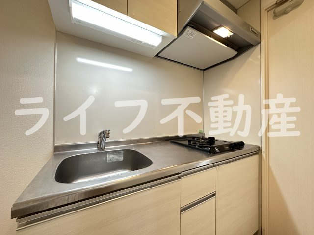 ハイラインⅡのキッチン|コンパクトなキッチンで掃除もラクラク