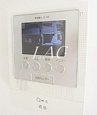 【セキュリティ】 | ノーススクエア | モニター付きインターホンです。