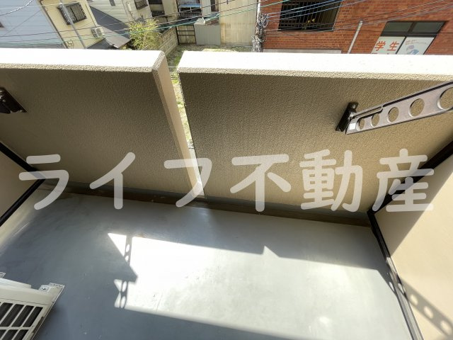 サンピリア小阪のバルコニー