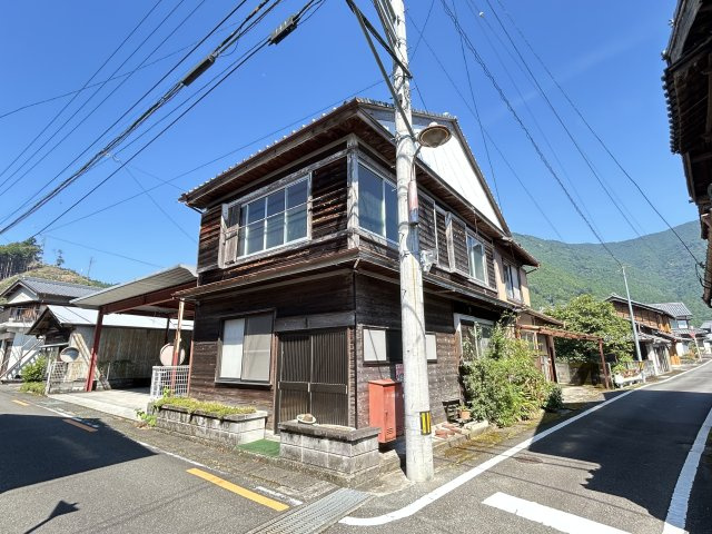 那賀郡那賀町阿井字杉の久保中古戸建