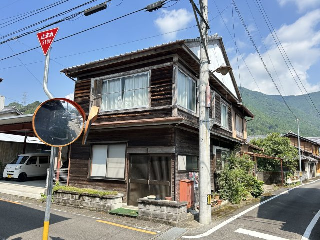 那賀郡那賀町阿井字杉の久保中古戸建の外観