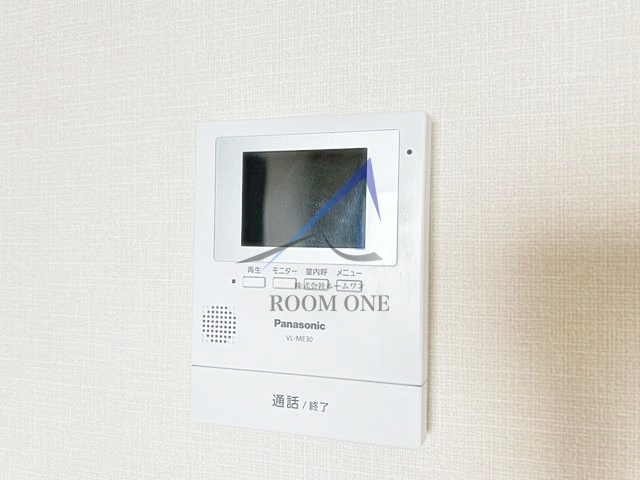コーポラスＹＵＴＡＫＡのセキュリティ|モニター付きインターホンです。