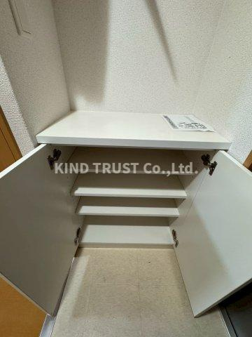 ONE ROOF FLAT FUKUSHIMA(ワンルーフフラットフクシマ)の収納|収納豊富です