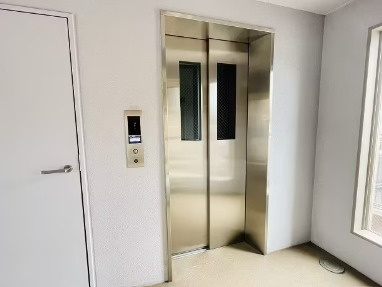 トレステーラ賀来Ⅱのエントランス