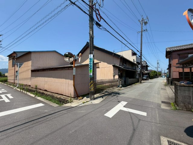 【前面道路含む現地写真】の画像