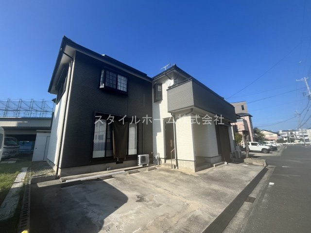 佐藤２丁目貸家