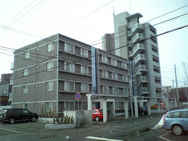 エクセルシオール宮の森