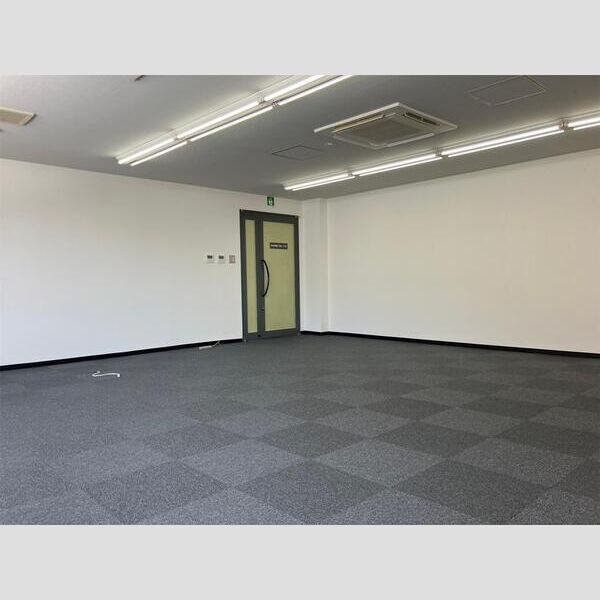 JP松屋町駅前ビルの内装|JP松屋町駅前ビル　内装