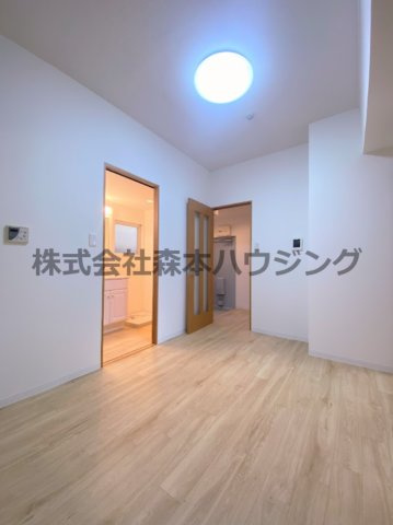 【居間・リビング】 | 　橋爪ビル | 使いやすい居間です