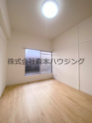 【洋室】 | 　橋爪ビル | 使い勝手のいい洋室です