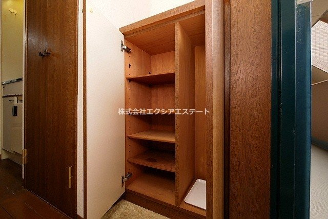 クラウンハイム夕陽丘の収納
