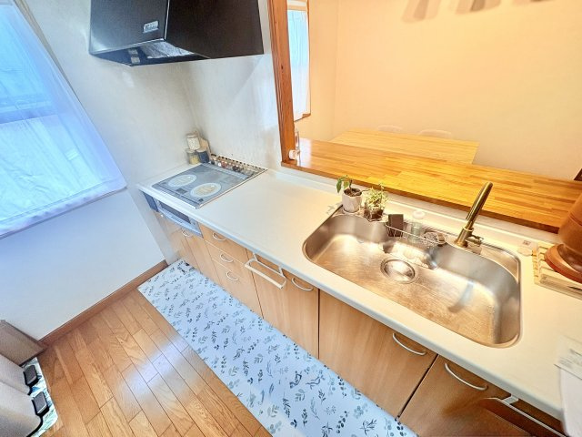 売中古戸建　中央区雄踏町宇布見のキッチン|キッチンはとてもきれいに大切に使われており、状態良好です。