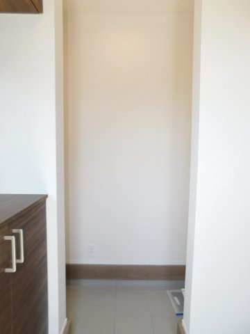 名古屋市港区東茶屋１丁目の新築一戸建の収納|◇シューズインクローク◇　　アウトドア用品やベビーカーなどが置けるシューズインクローク完備！