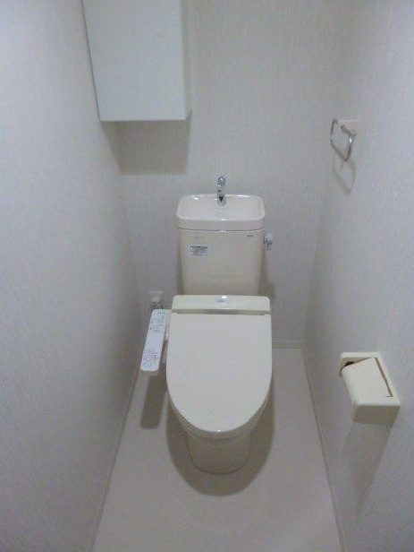 SEIZAN箱崎駅前のトイレ|清潔感のあるトイレです。