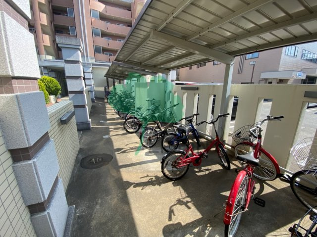 エクセレンテシャルム
